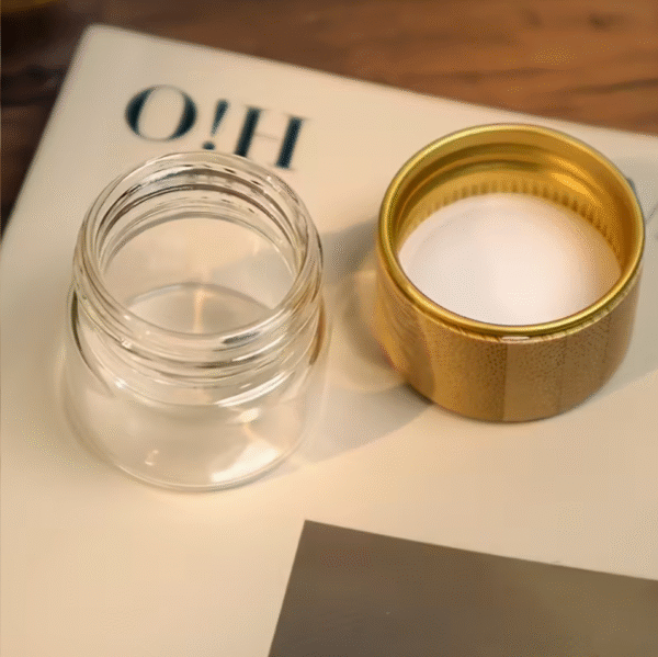 6pcs Mini Airtight Glass Bottles with Wood Grain Lids